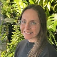headshot of Holly Horne, Landscape Architect, Project Manager & Estimator, OALA, CSLA, GRP